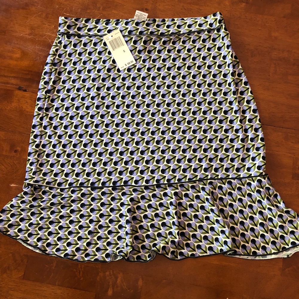 Max studio skirt